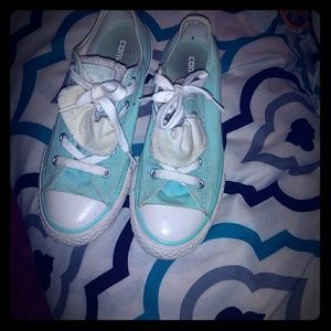 Kids converse